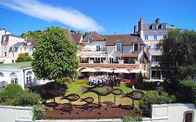 Hotel La Côte Saint Jacques À 5*